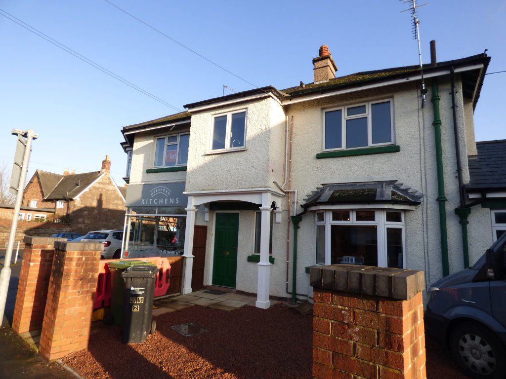 2 bed flat to rent in Whitecross Road, Hereford HR4 Zoopla