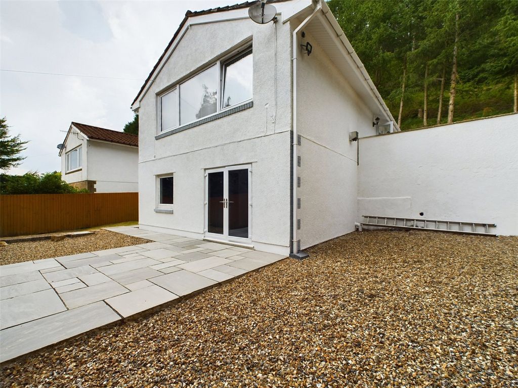 4 bed bungalow for sale in Heol Gerrig, Abertillery, Gwent NP13 Zoopla