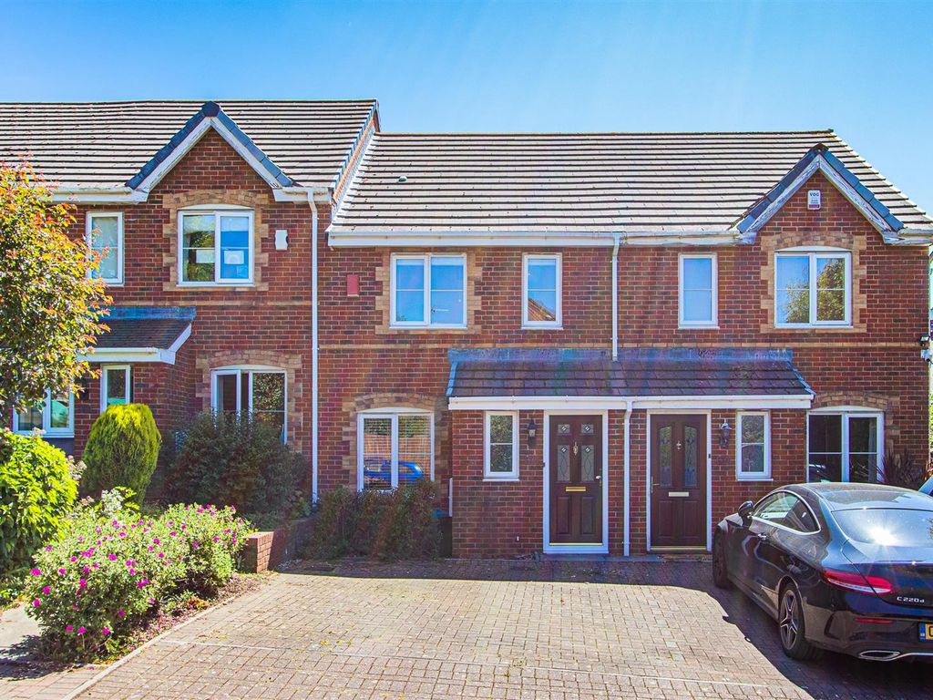 3 bed property to rent in Clos Derwen, Penylan, Cardiff CF23, £1,500