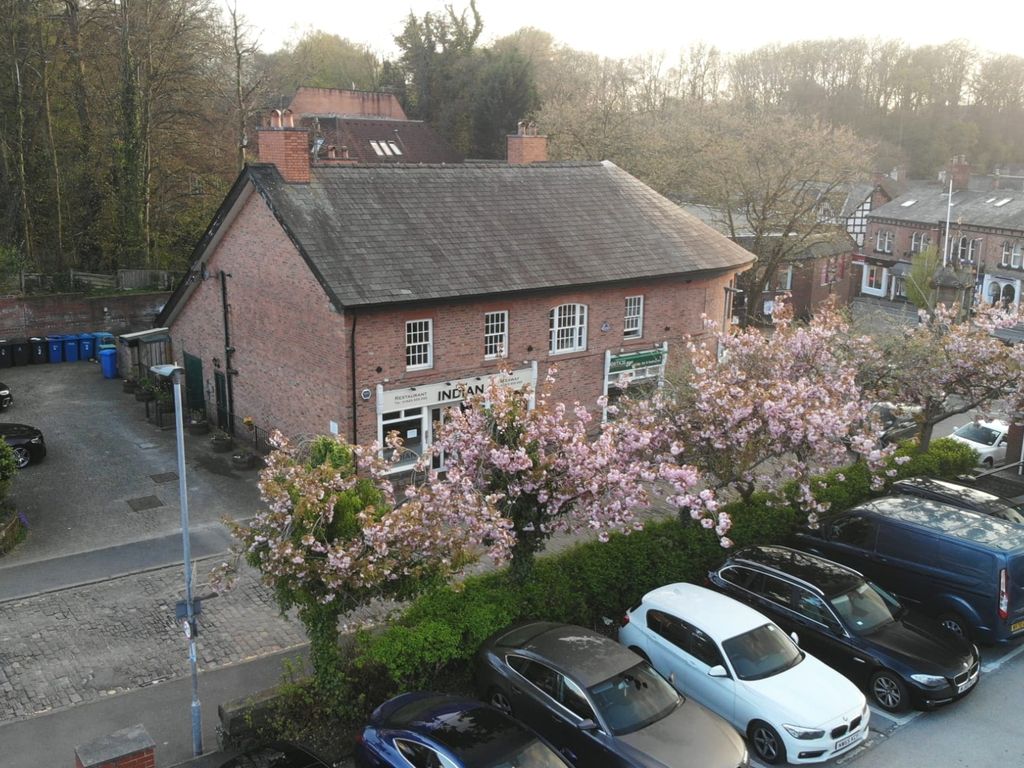 2 bed flat for sale in Pepper Street, Lymm WA13 Zoopla