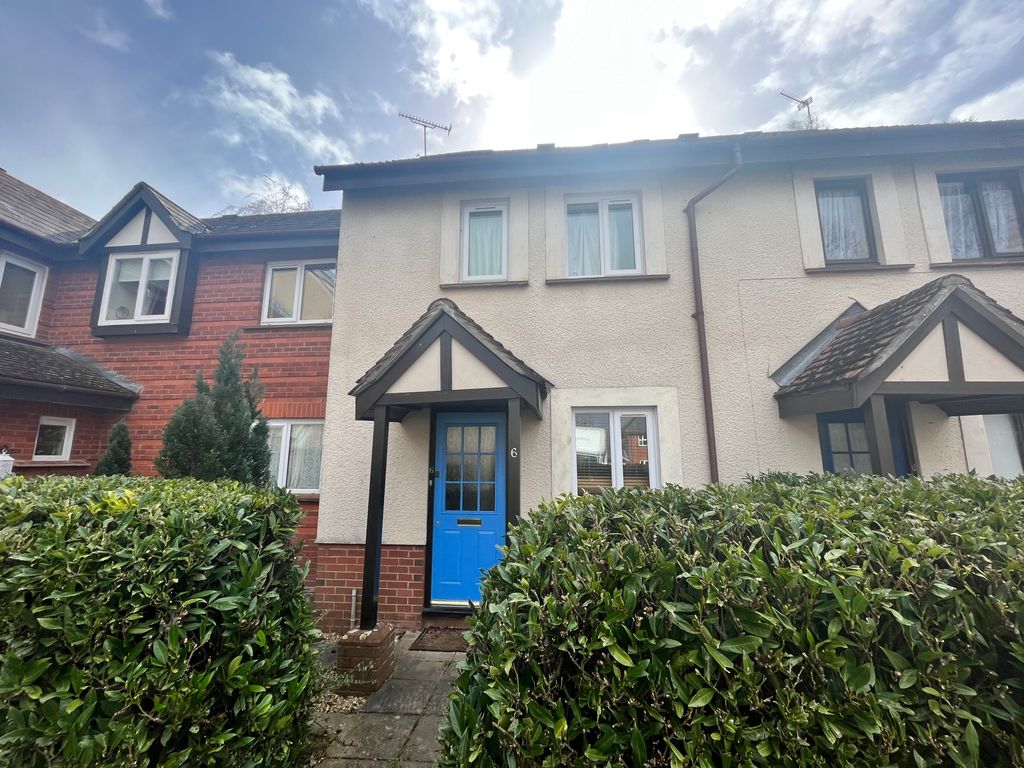 3 bed property to rent in Wesley Close, Taunton TA1 Zoopla