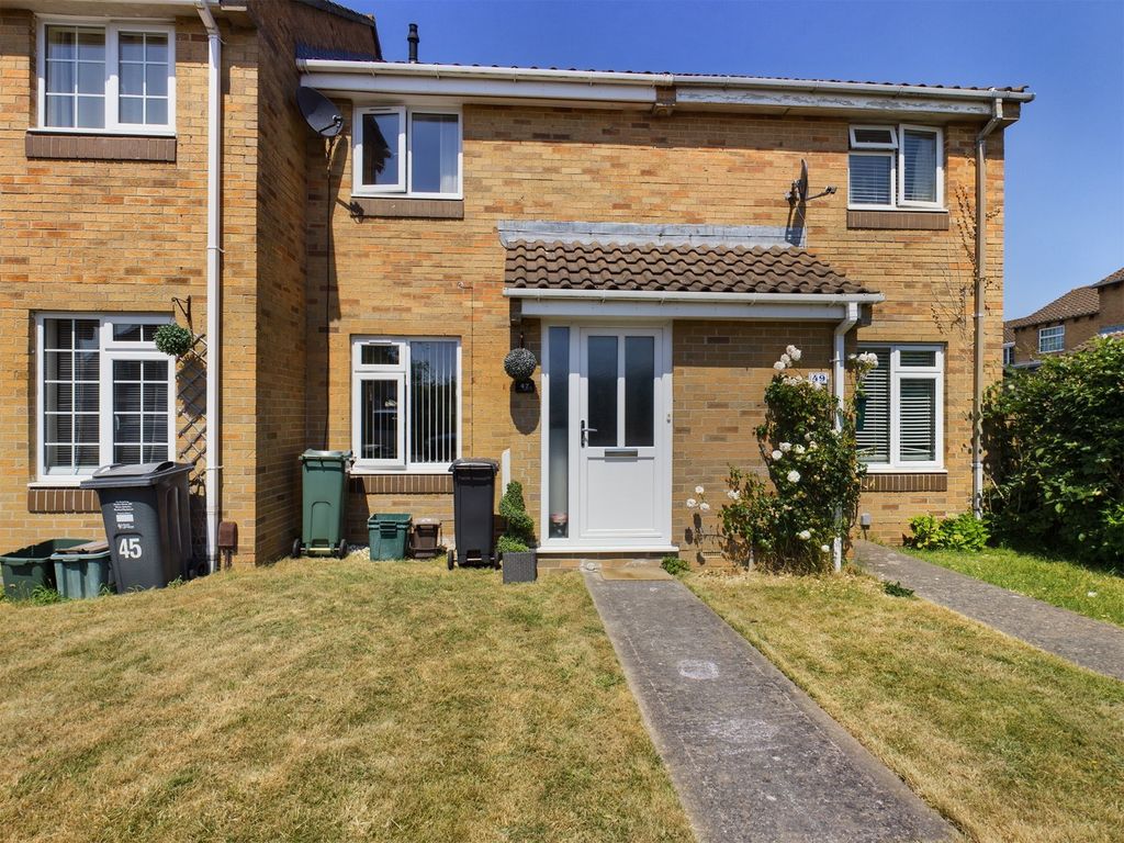 2 bed terraced house to rent in Hazell Close, Clevedon, North Somerset