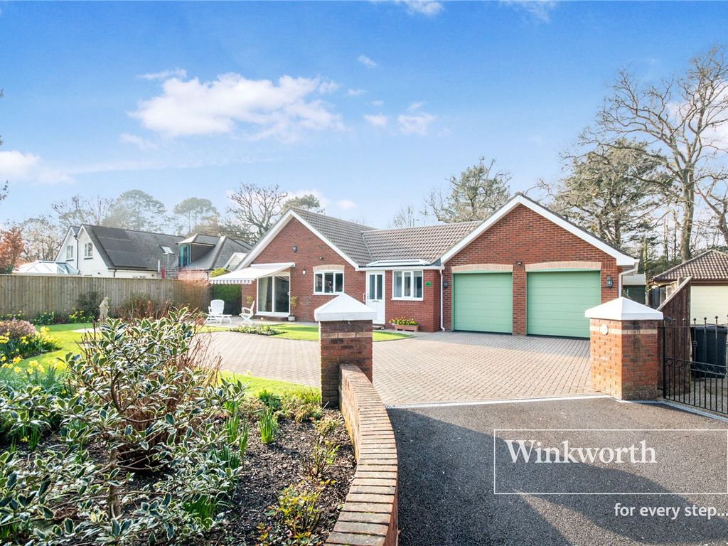 3 bed bungalow for sale in Golf Links Road, Ferndown BH22, £650,000 Zoopla