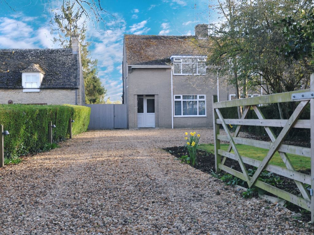 3 bed detached house for sale in Church Street, Northborough