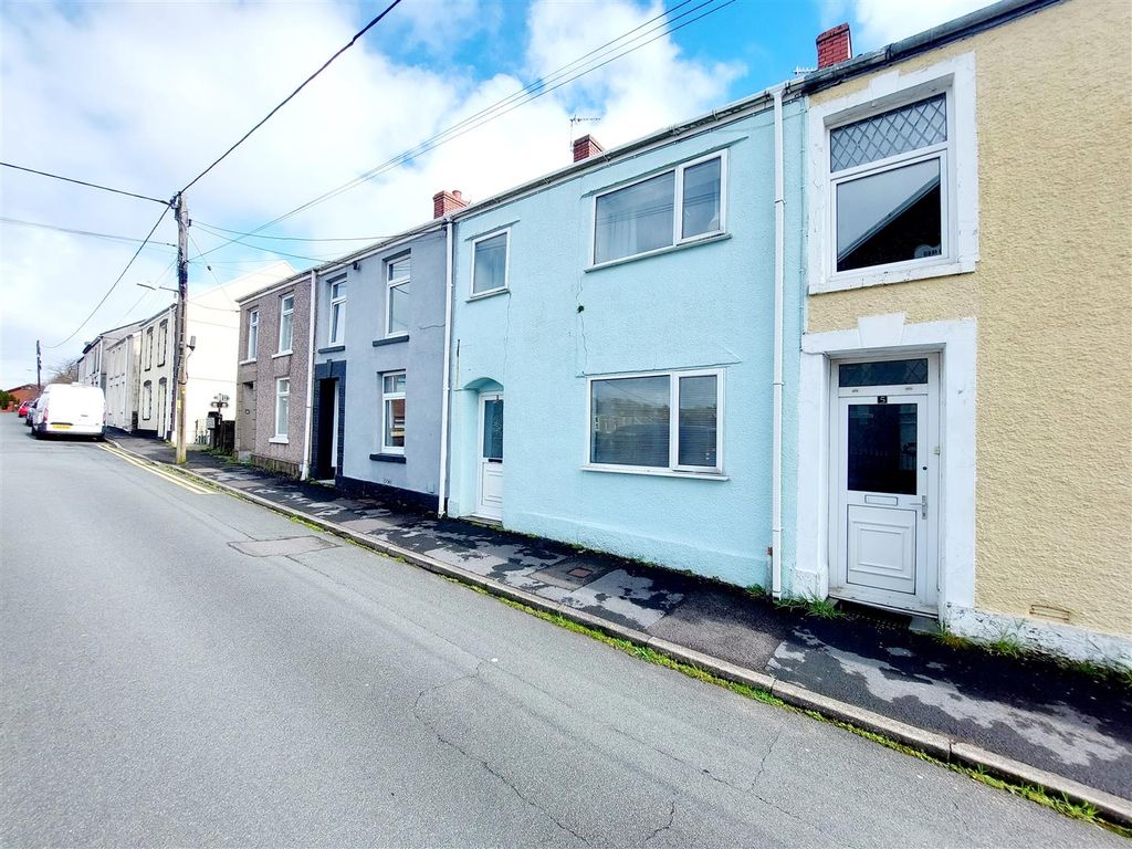 3 bed terraced house for sale in Sawel Terrace, Pontarddulais, Swansea SA4, £137,950 Zoopla