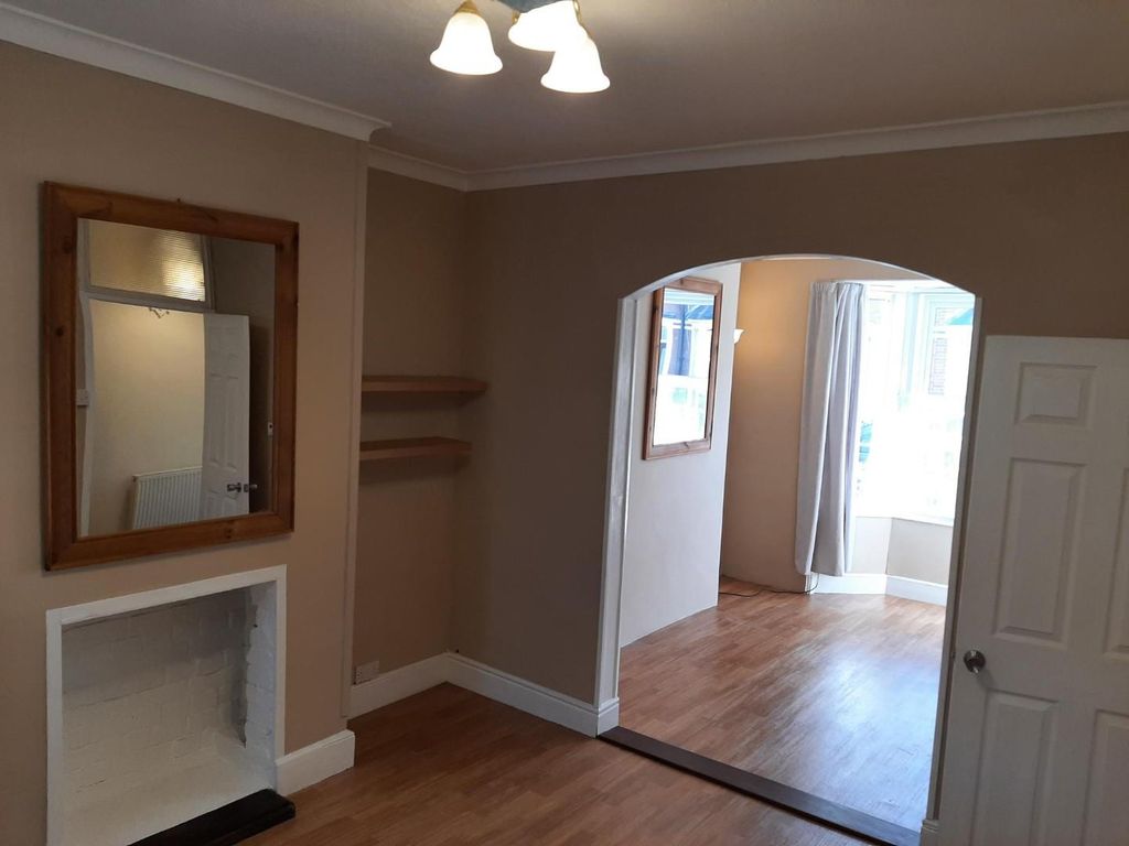 2 bed terraced house to rent in Manor Road, St. Thomas, Exeter EX4, £