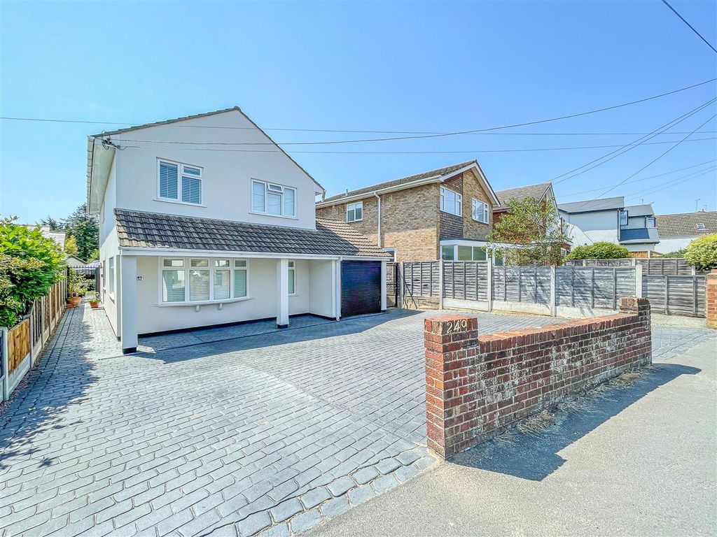 4 bed detached house for sale in Main Road, Hawkwell, Hockley SS5 Zoopla