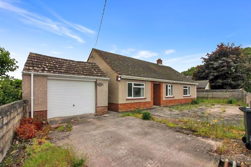 3 bed detached bungalow for sale in Ellwood, Coleford GL16 Zoopla