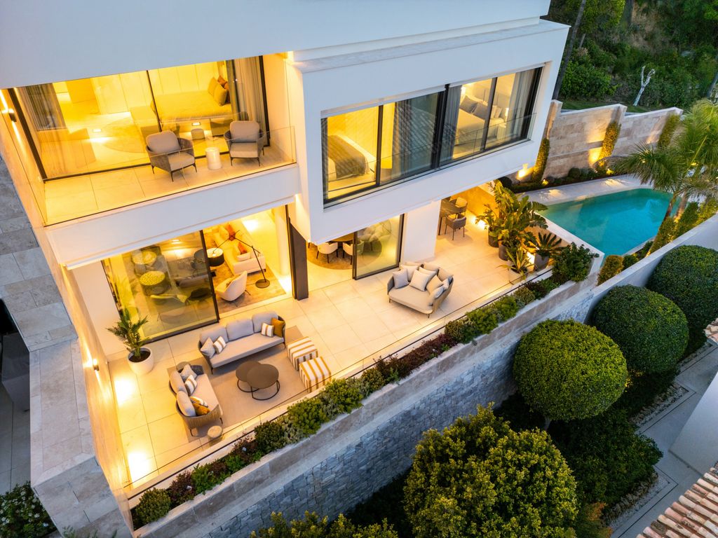 Gallery Detail: 3 Bed Apartment For Sale In Street Name Upon Request