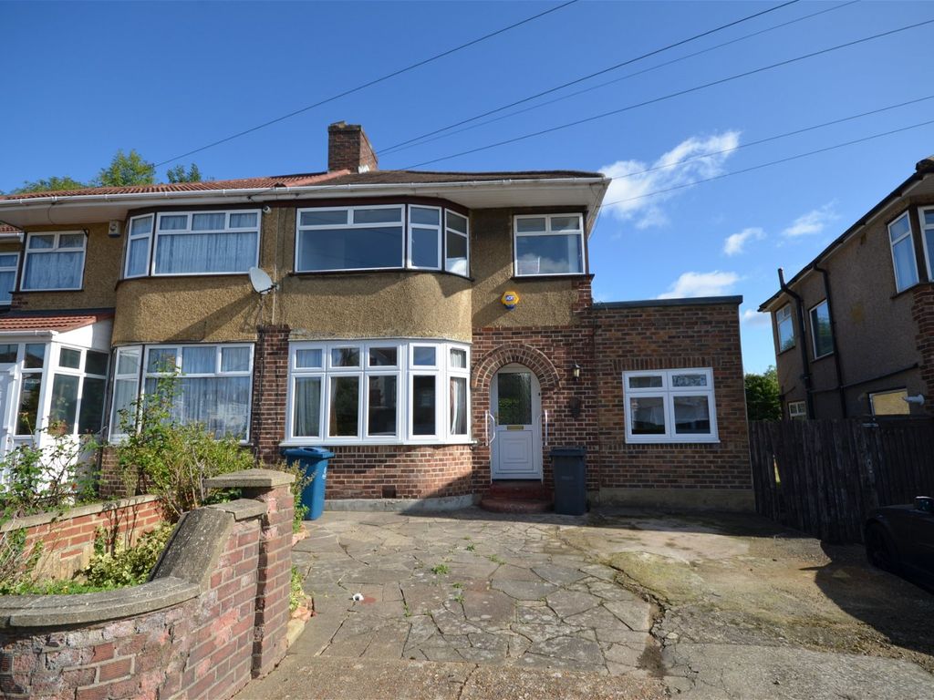 4 bed semidetached house for sale in Bellamy Drive, Stanmore HA7, £700,000 Zoopla