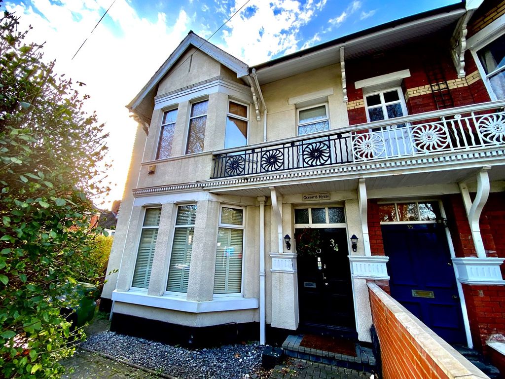 5 bed semidetached house for sale in Waterloo Road, Newport NP20, £