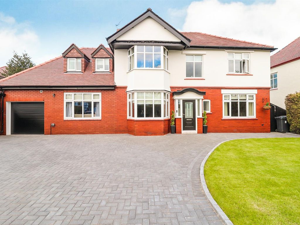 5 bed detached house for sale in Liverpool Road, Southport PR8 Zoopla
