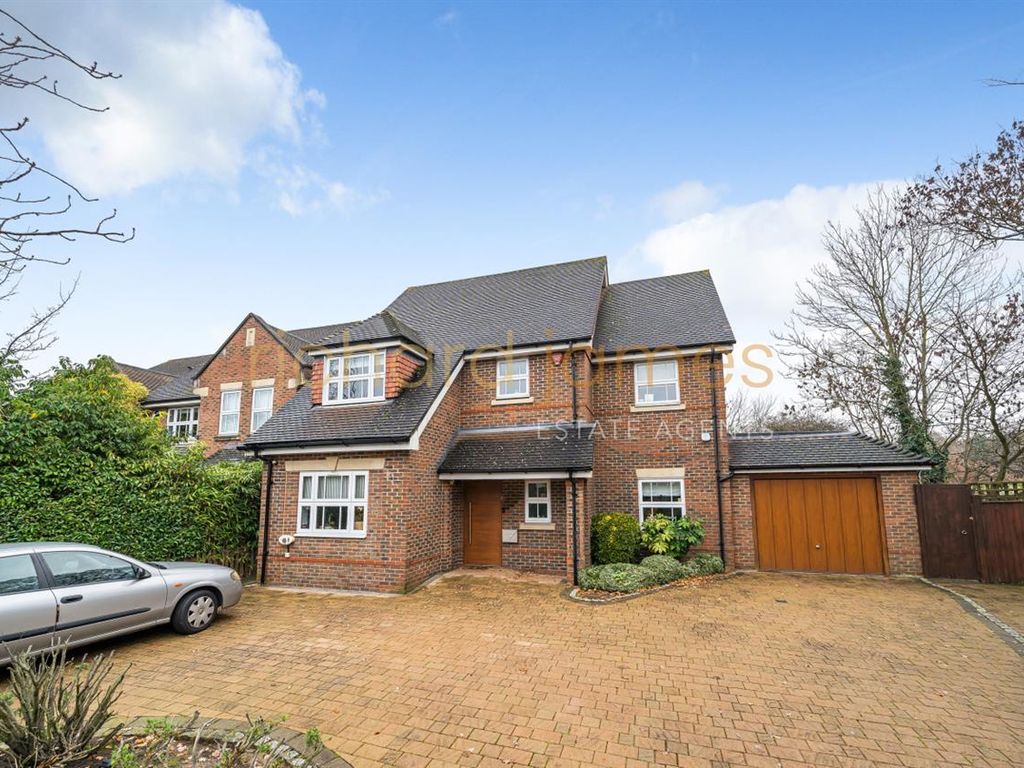 5 bed detached house for sale in Flower Lane, London NW7, £1,695,000