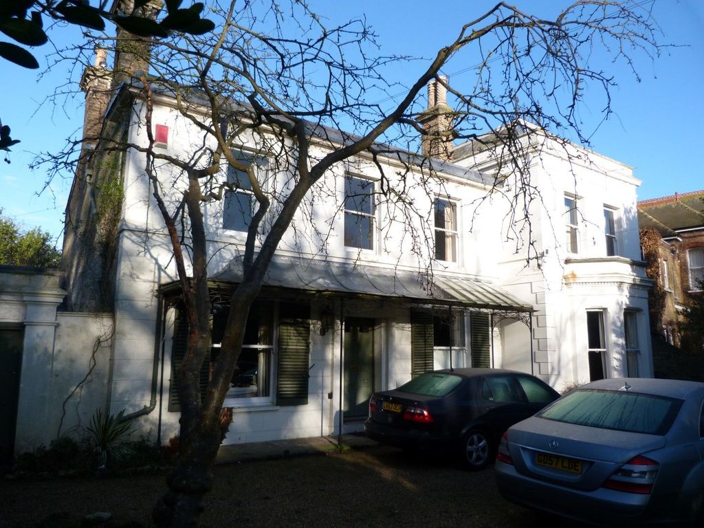 4 bed detached house for sale in Bairds Hill, Broadstairs CT10, £