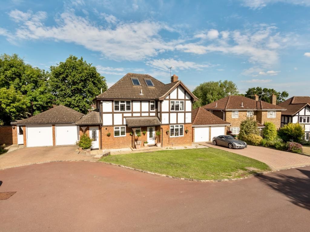 5 bed detached house for sale in Melksham Close, Lower Earley RG6 Zoopla