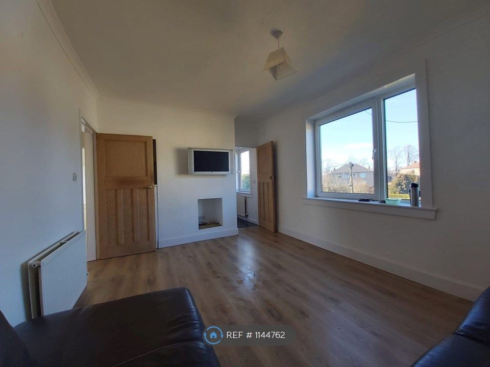 2 bed flat to rent in Carrick Knowe Road, Edinburgh EH12, £1,050 pcm