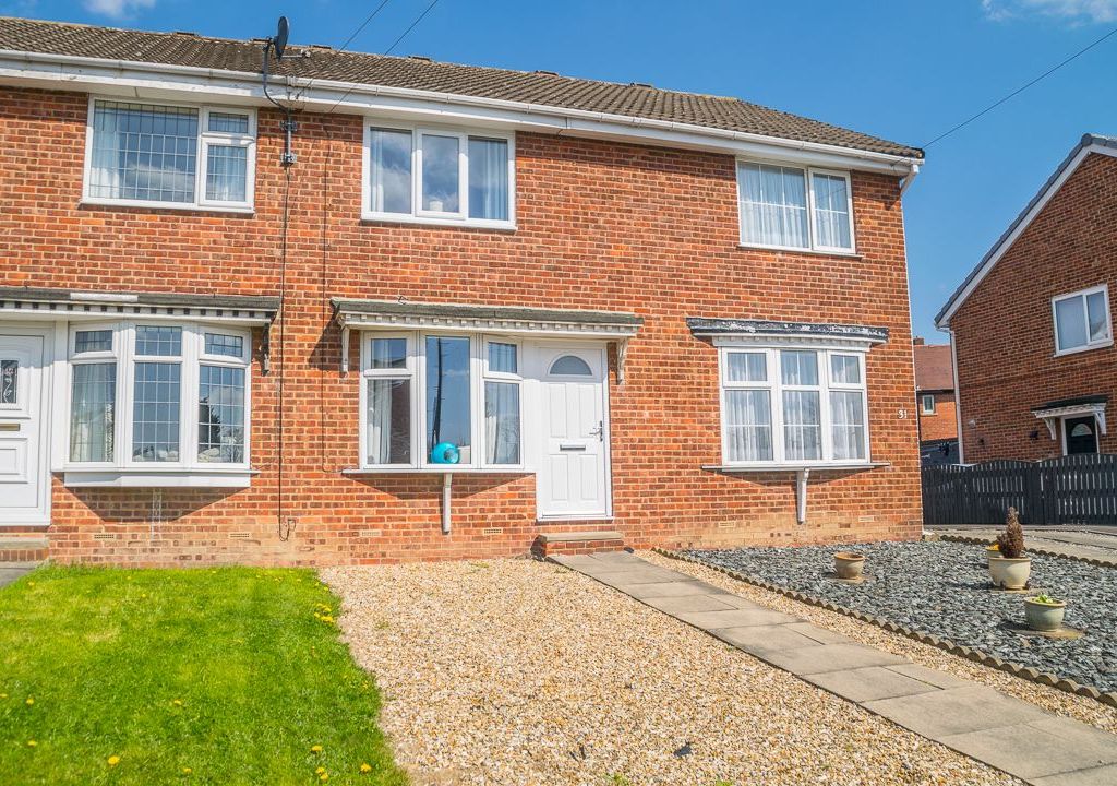 2 bed town house for sale in Willow Grove, Ossett WF5 Zoopla