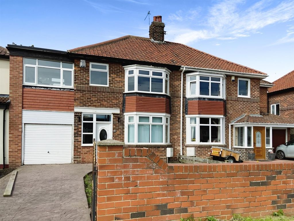 3 bed property for sale in Augusta Terrace, Whitburn, Sunderland SR6, £160,000 Zoopla