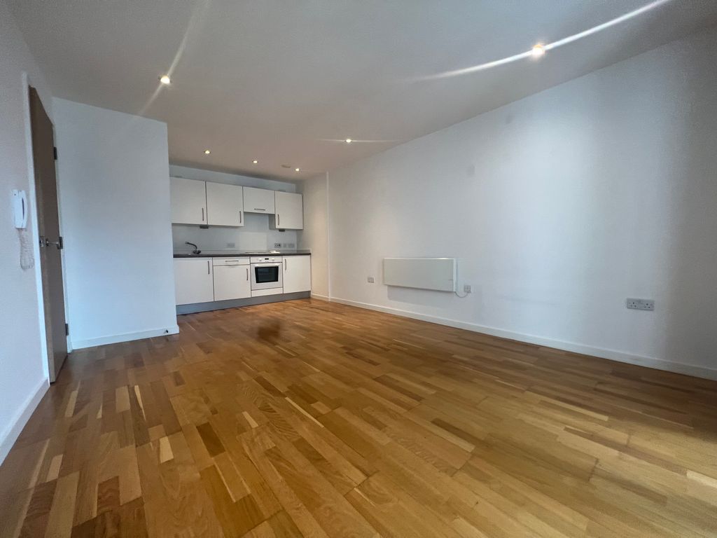 1 bed flat to rent in Crown Point Road, Leeds LS9 Zoopla