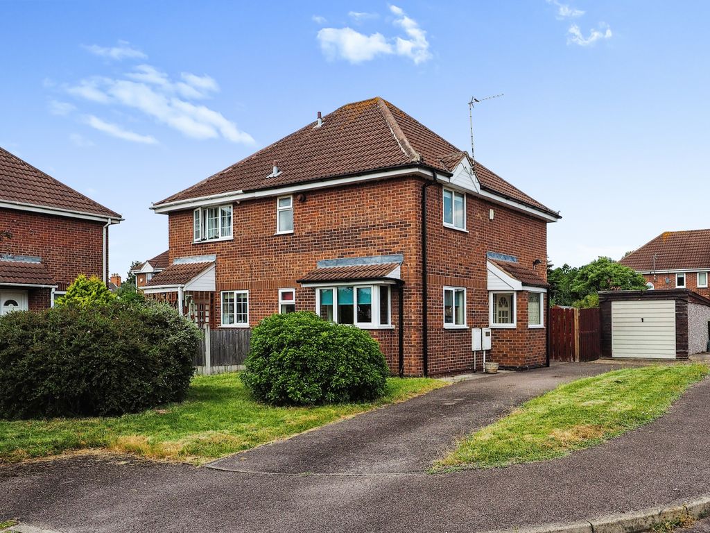 3 bed semidetached house for sale in Kingsley Drive, Netherfield NG4