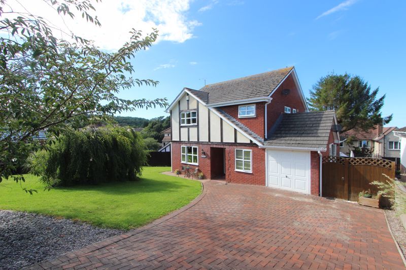 5 bed detached house for sale in Fron Road, Old Colwyn, Colwyn Bay LL29