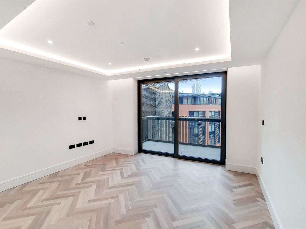 2 bed flat to rent in Southwark Bridge Rd, Brigade Court SE1 Zoopla