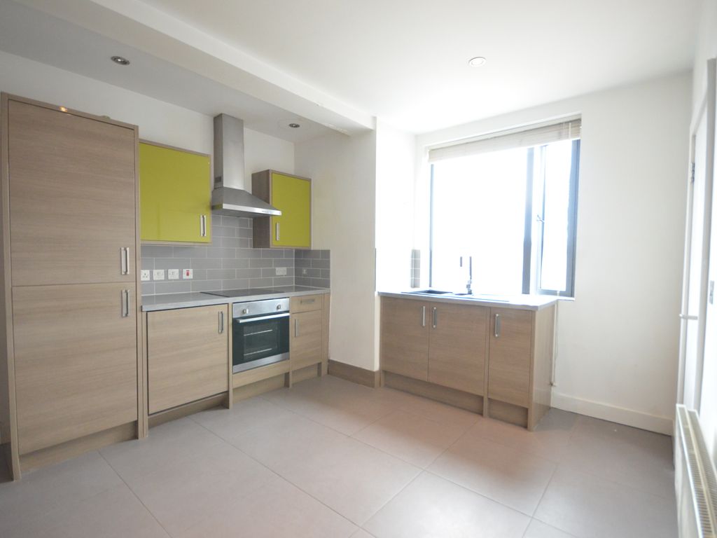 2 bed flat to rent in Sheldon Buildings, Kingsland Road, London N1, £