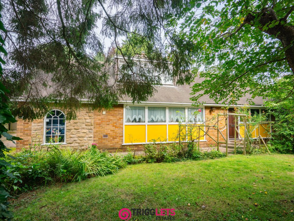 3 bed bungalow for sale in Burton Road, Monk Bretton, Barnsley S71, £