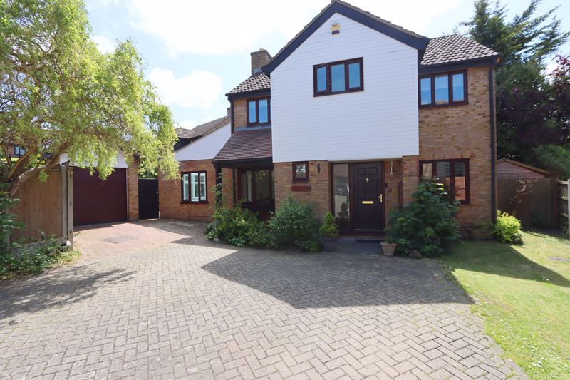 4 bed detached house for sale in Way, Woodford Green IG8, £