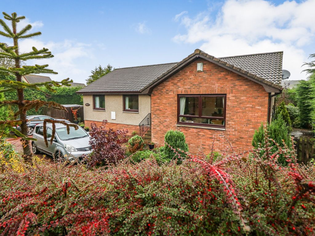 3 bed detached bungalow for sale in Wits End, Slamannan Road