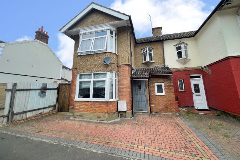 Mansfield Road, Luton LU4  