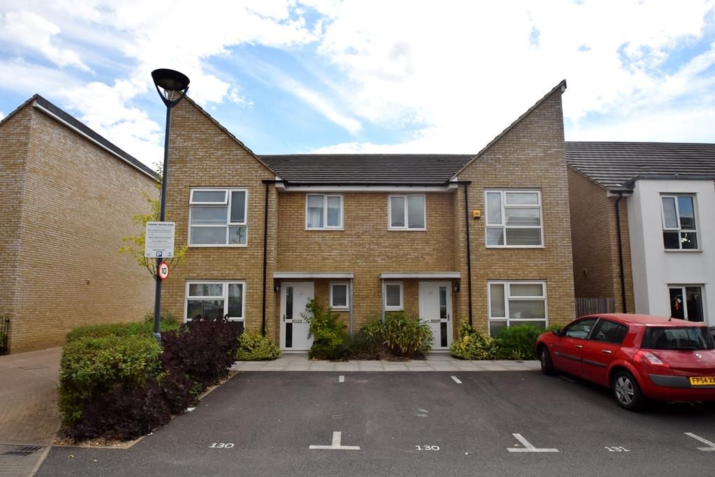 4 bed semidetached house for sale in Evergreen Drive, West Drayton