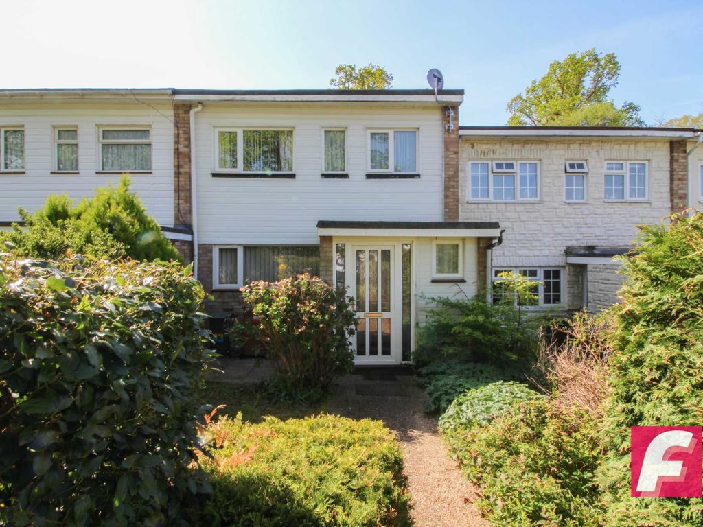 3 bed terraced house for sale in Lower Tail, Carpenders Park WD19 Zoopla