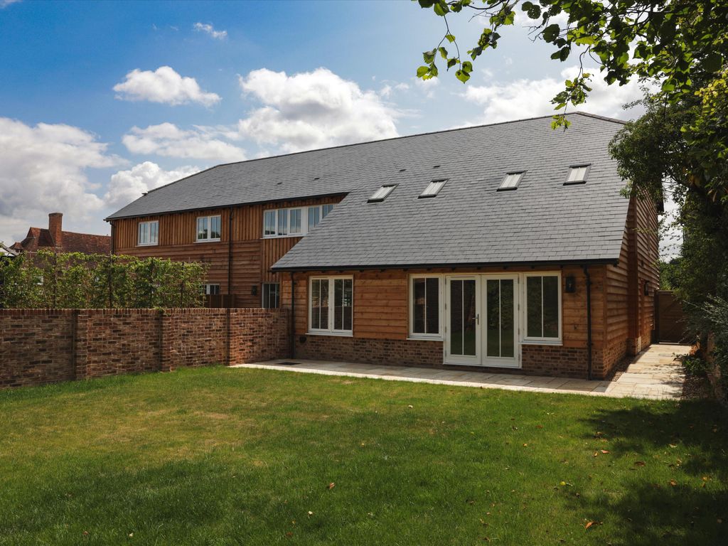 New home, 4 bed terraced house for sale in Five Oak Green Road, Capel