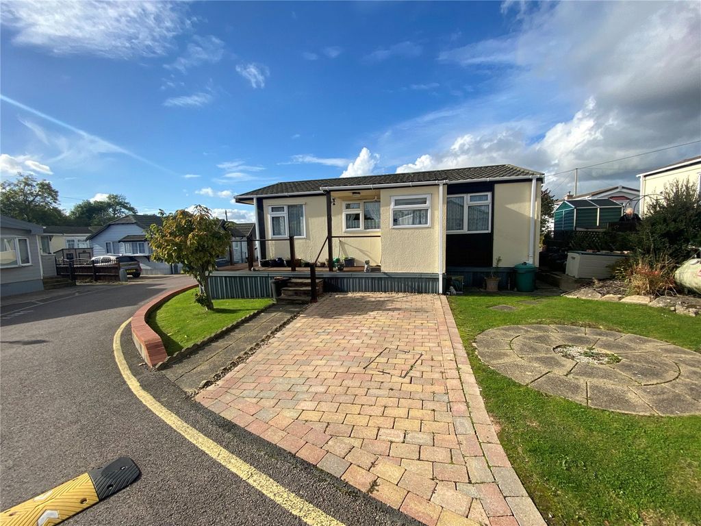2 bed property for sale in Dunton View, Dunton Mobile Home Park, Lower