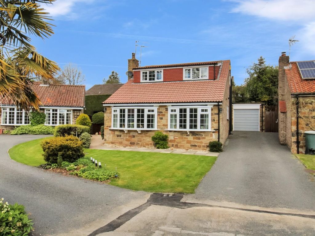 5 bed detached house for sale in Penny Lane, Ripon HG4 Zoopla