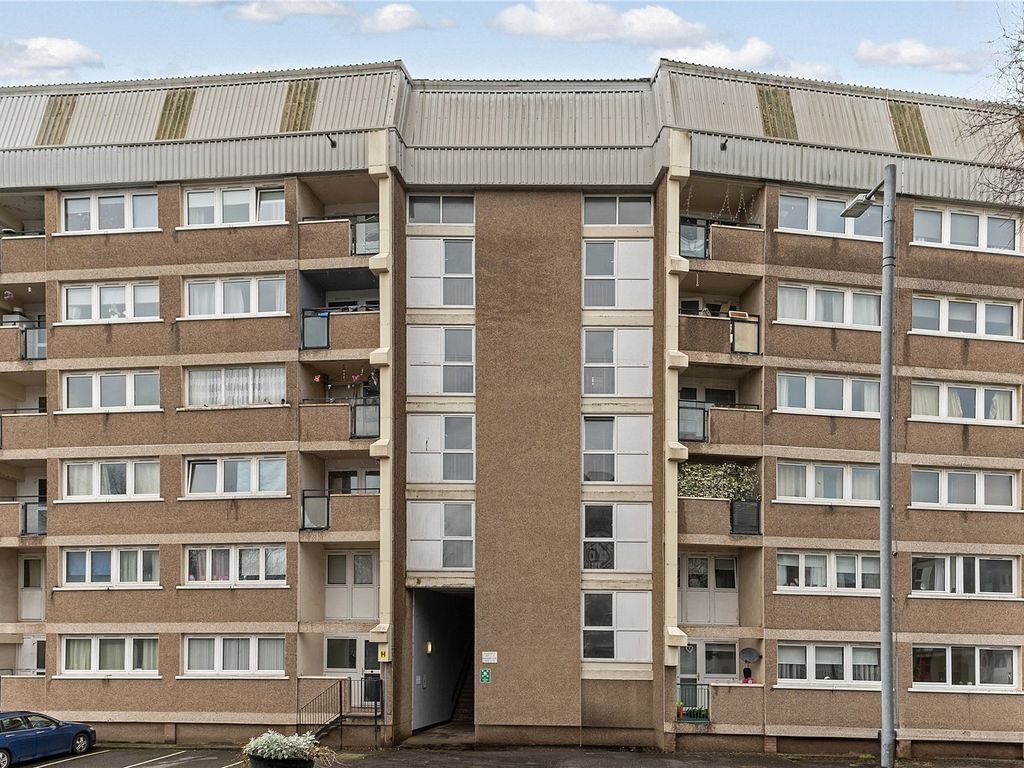 3 bed flat for sale in Hillpark Drive, Glasgow G43, £60,000 Zoopla