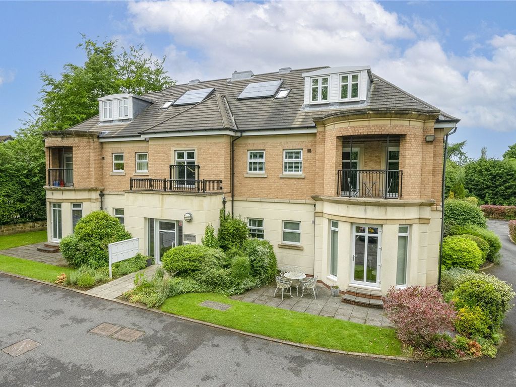 2 bed flat for sale in Sandringham House, 501 Harrogate Road, Leeds