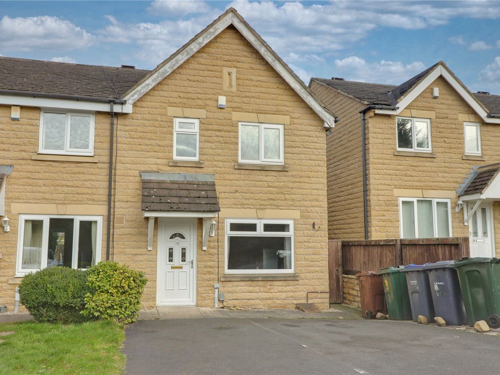 3 bed end terrace house for sale in Outlands Rise, Apperley Bridge
