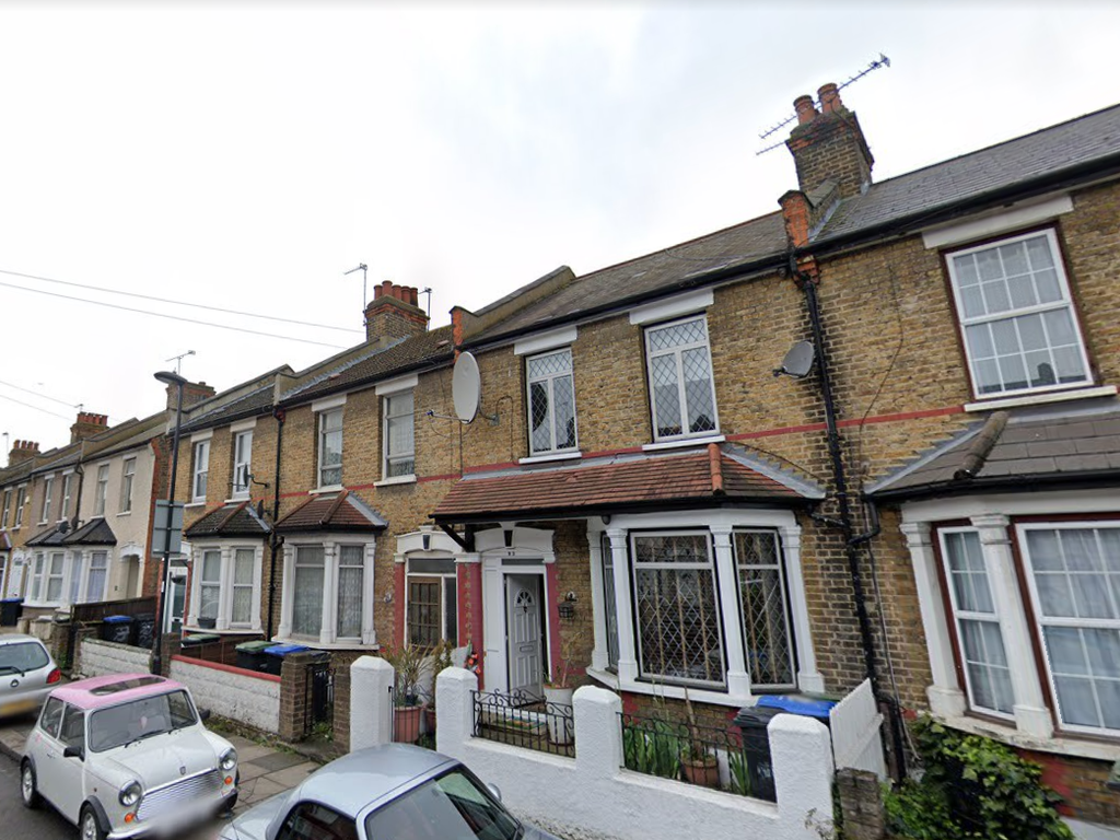 3 bed terraced house to rent in Suffolk Road, Enfield EN3 Zoopla