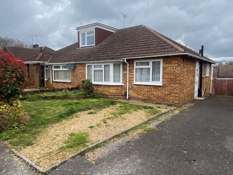 2 bed semidetached bungalow for sale in Dalewood Road, Fareham PO15, £
