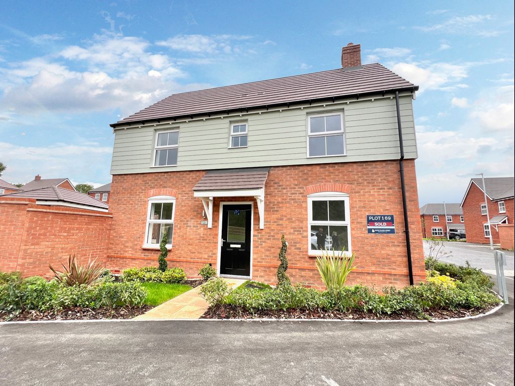 3 bed detached house for sale in Jackson Drive, Doseley, Telford TF4, £