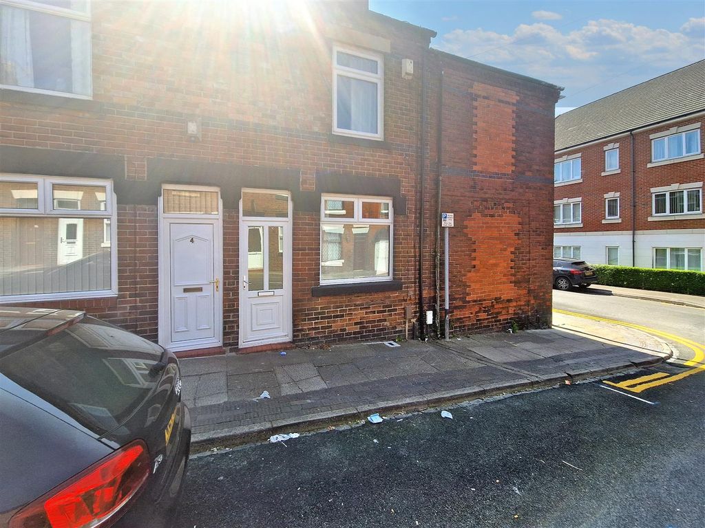 2 bed terraced house to rent in Stedman Street, Birches Head, StokeOn