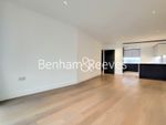 Thumbnail to rent in Kew Bridge Road, Brentford