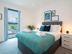 Thumbnail to rent in Short Let, Highgate Hill, Archway