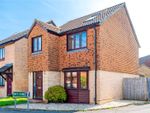 Thumbnail to rent in Pavy Close, Thatcham, Berkshire