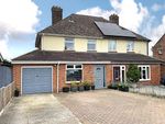 Thumbnail to rent in Bullfields, Sawbridgeworth