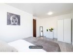 Thumbnail to rent in Wynters, Basildon