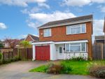 Thumbnail to rent in Beaumonts, Redhill