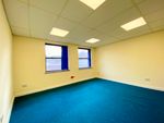 Thumbnail to rent in Eleanors Cross, Dunstable